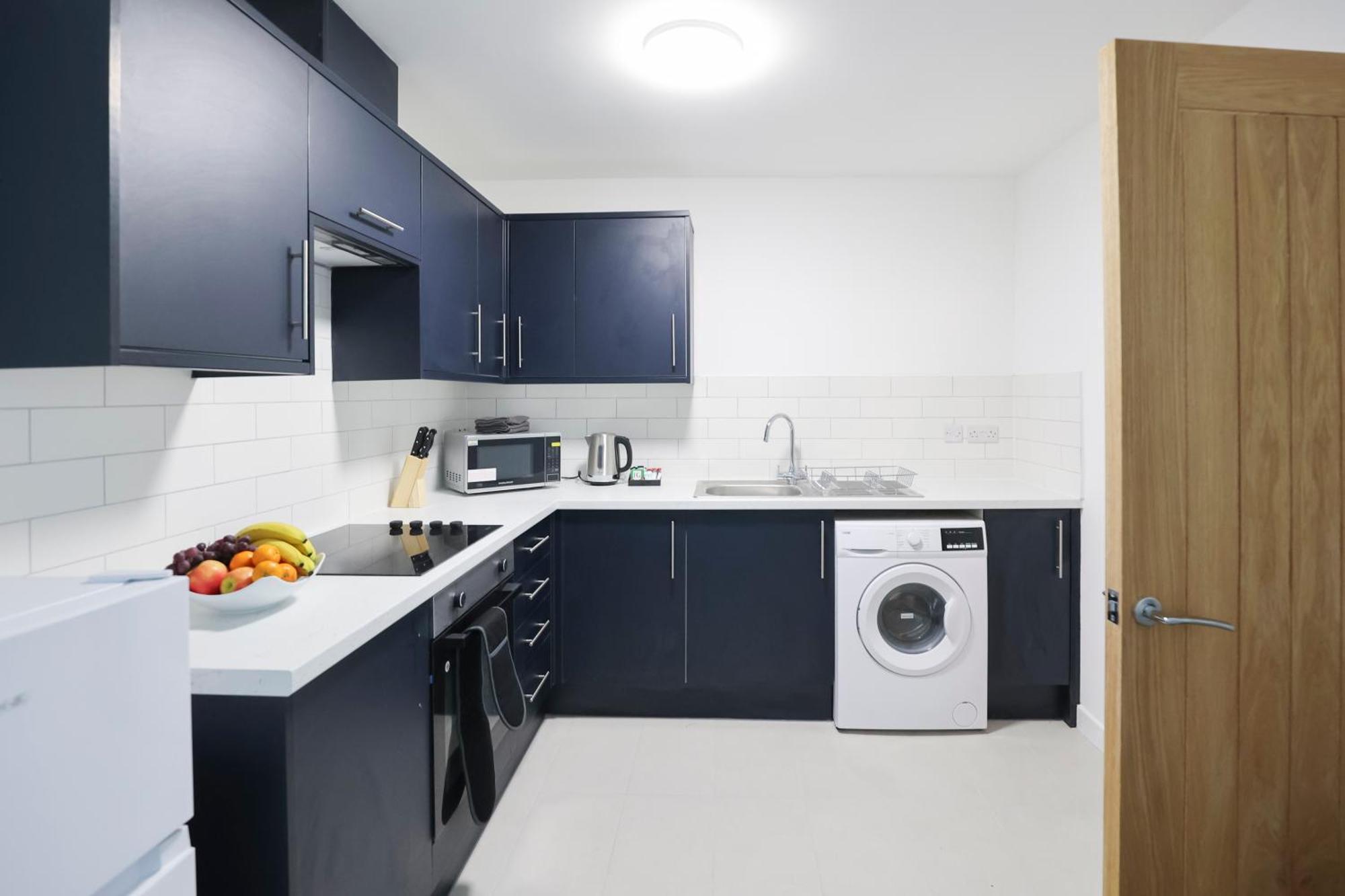 1-bed Apt, Sofa Bed & Kitchen * Birmingham